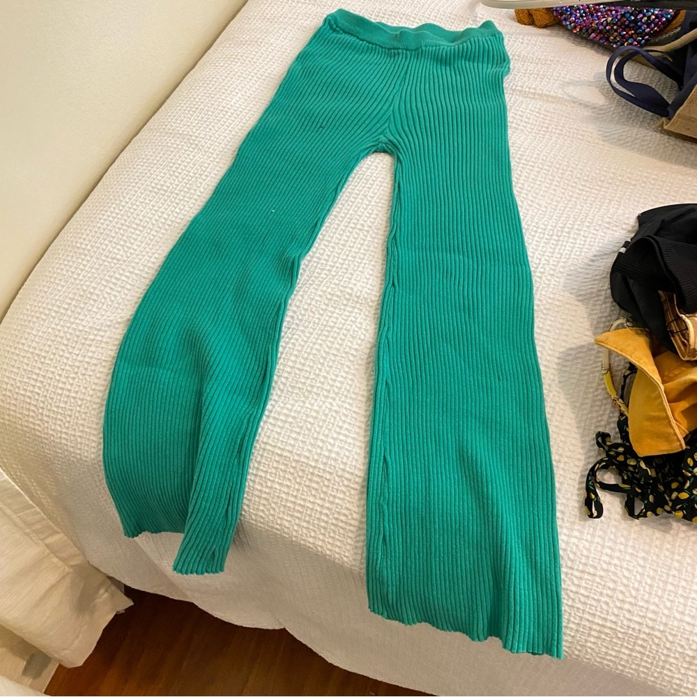 💚✨comfy EDIKTED flare pants ✨💚 SOLD SOLD SOLD SOLD SOLD